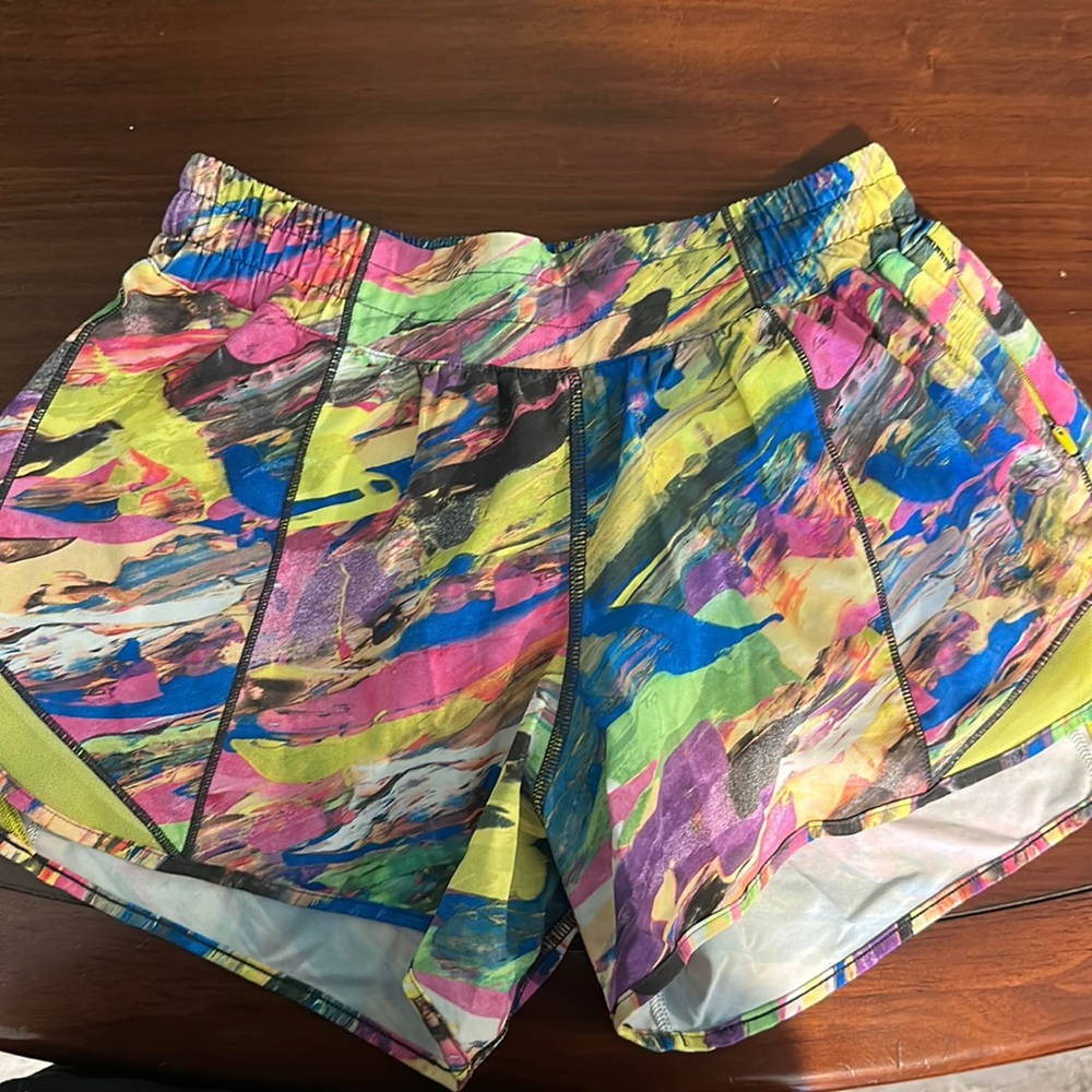 Lululemon hotty hot shorts